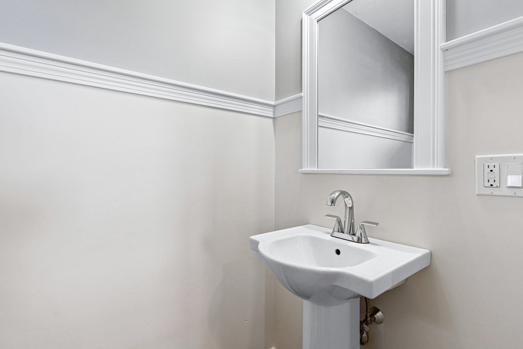 2 Day Street, Unit 2 Waltham, MA 02453 - Photo 17 of 32