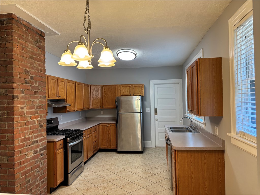 82 Brunswick Street Rochester, NY 14607 - Photo 14 of 21