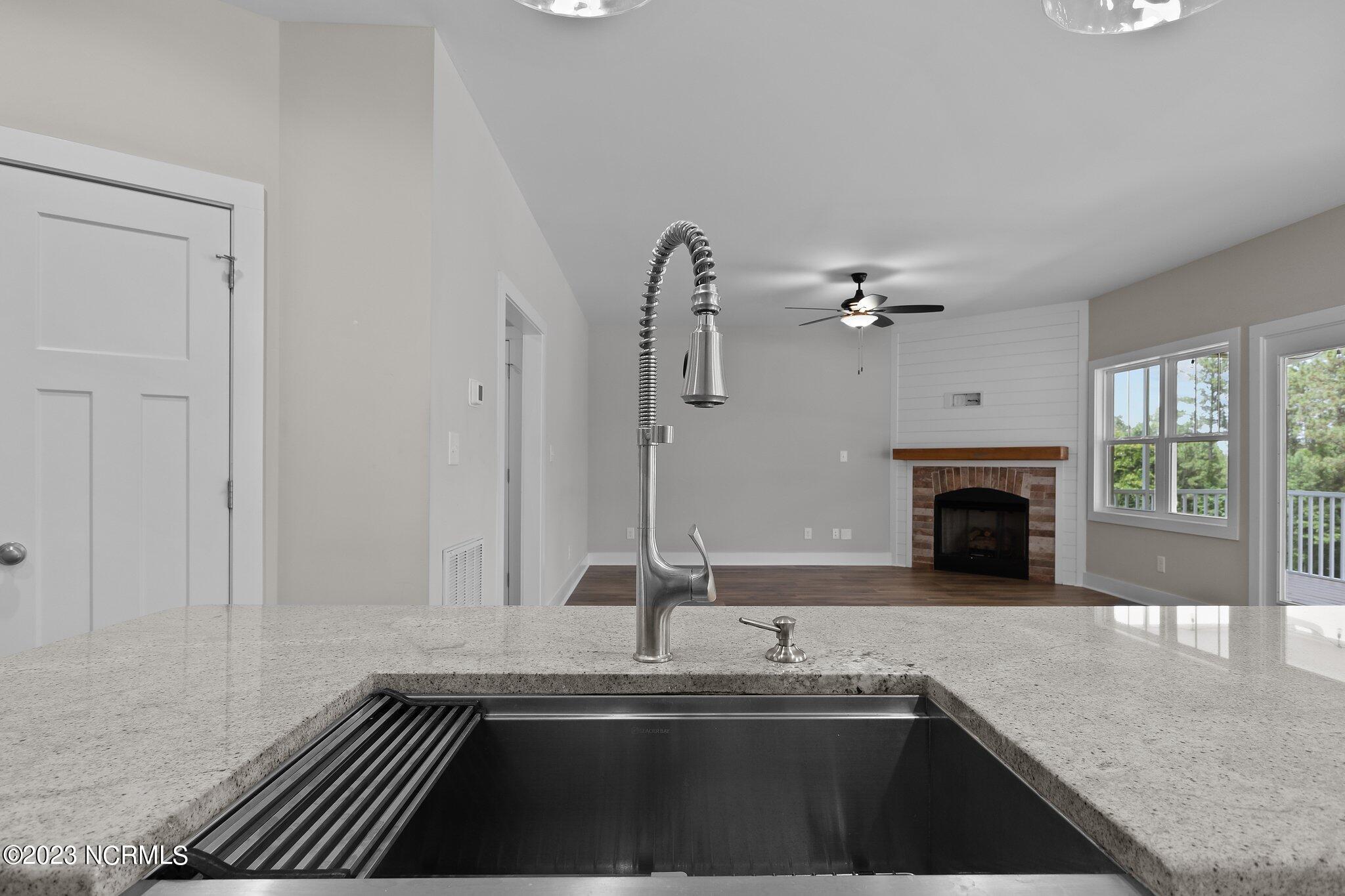 139 Crestview Road Southern Pines, NC 28387 - Photo 14 of 41