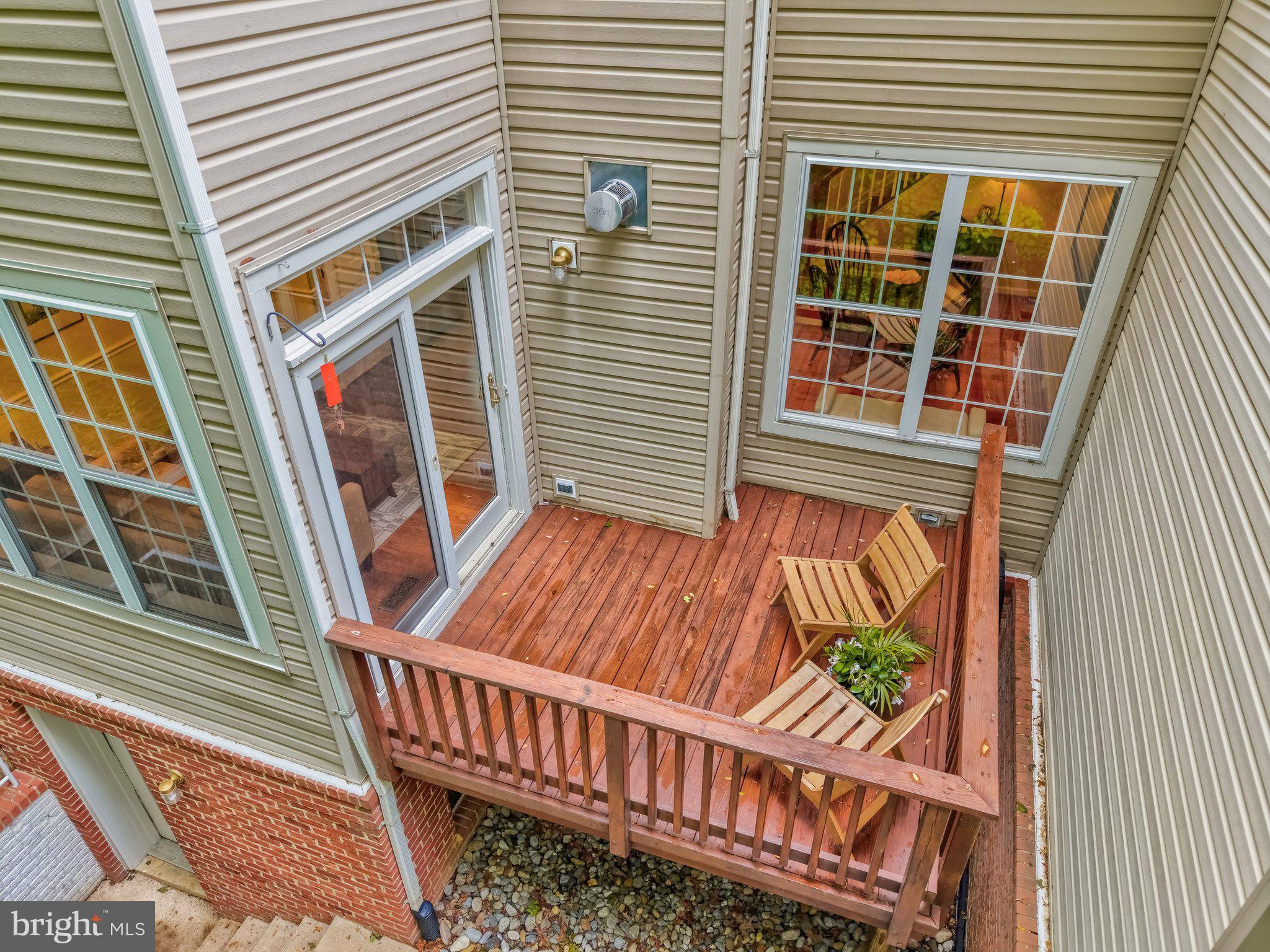 1224 Wild Hawthorn Way Reston, VA 20194 - Photo 45 of 71 Main Level Walk-Out Deck