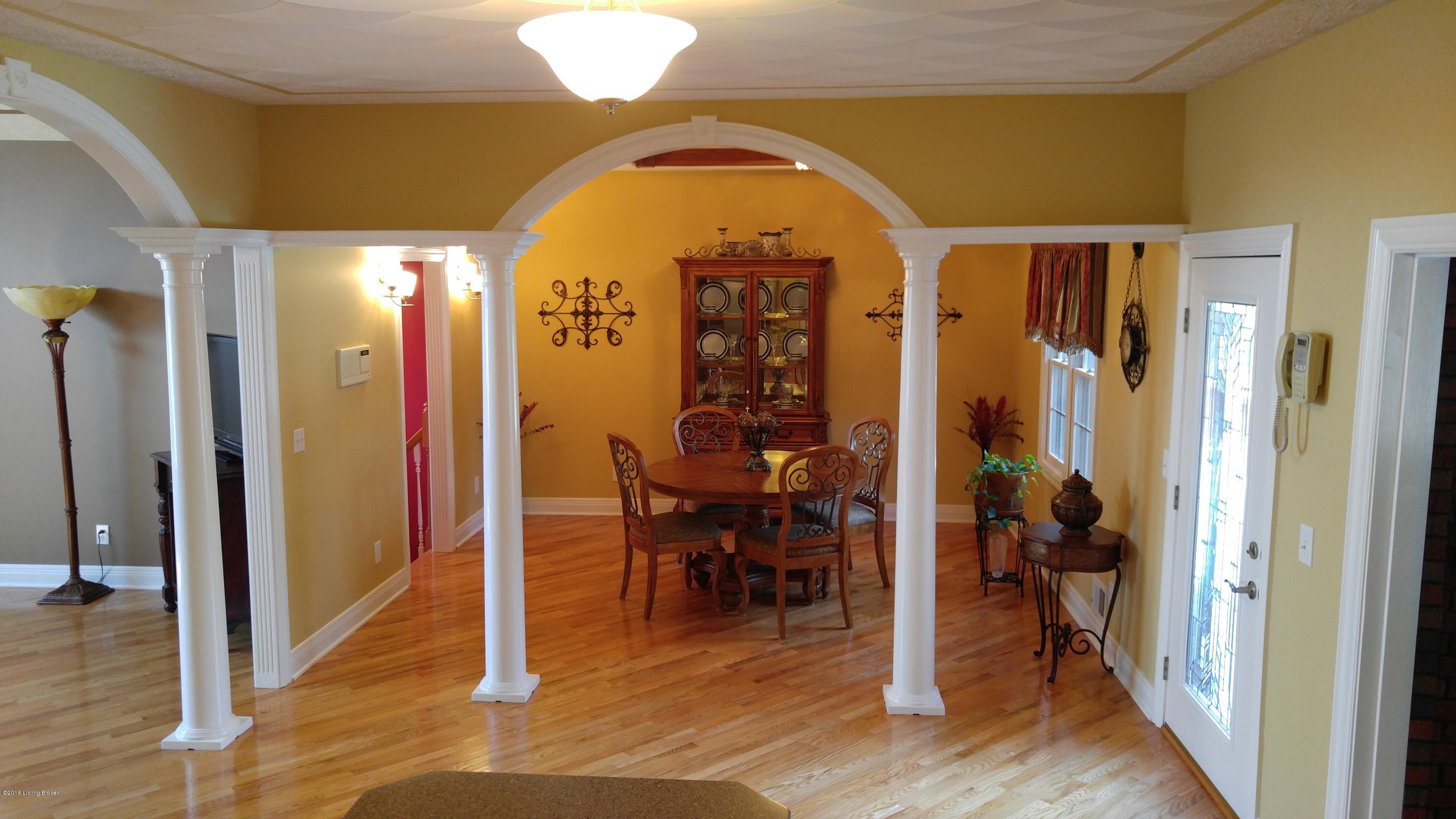 5780 Springfield Road Bardstown, KY 40004 - Photo 56 of 118 Formal Dining