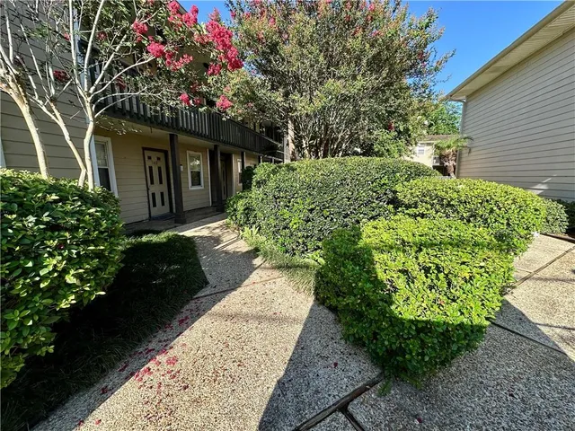 $1,000 | Undisclosed Address, Harahan, LA 70123