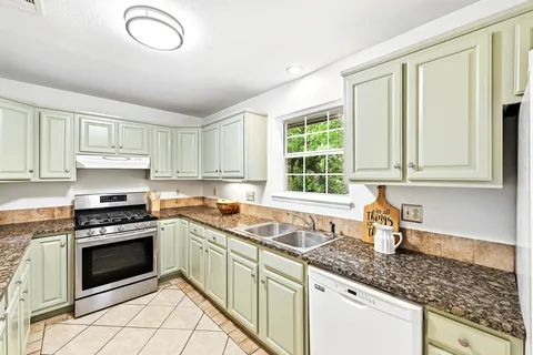 $747,000 | 2405 Bahama Road, Austin, TX 78733