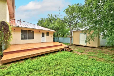 $747,000 | 2405 Bahama Road, Austin, TX 78733