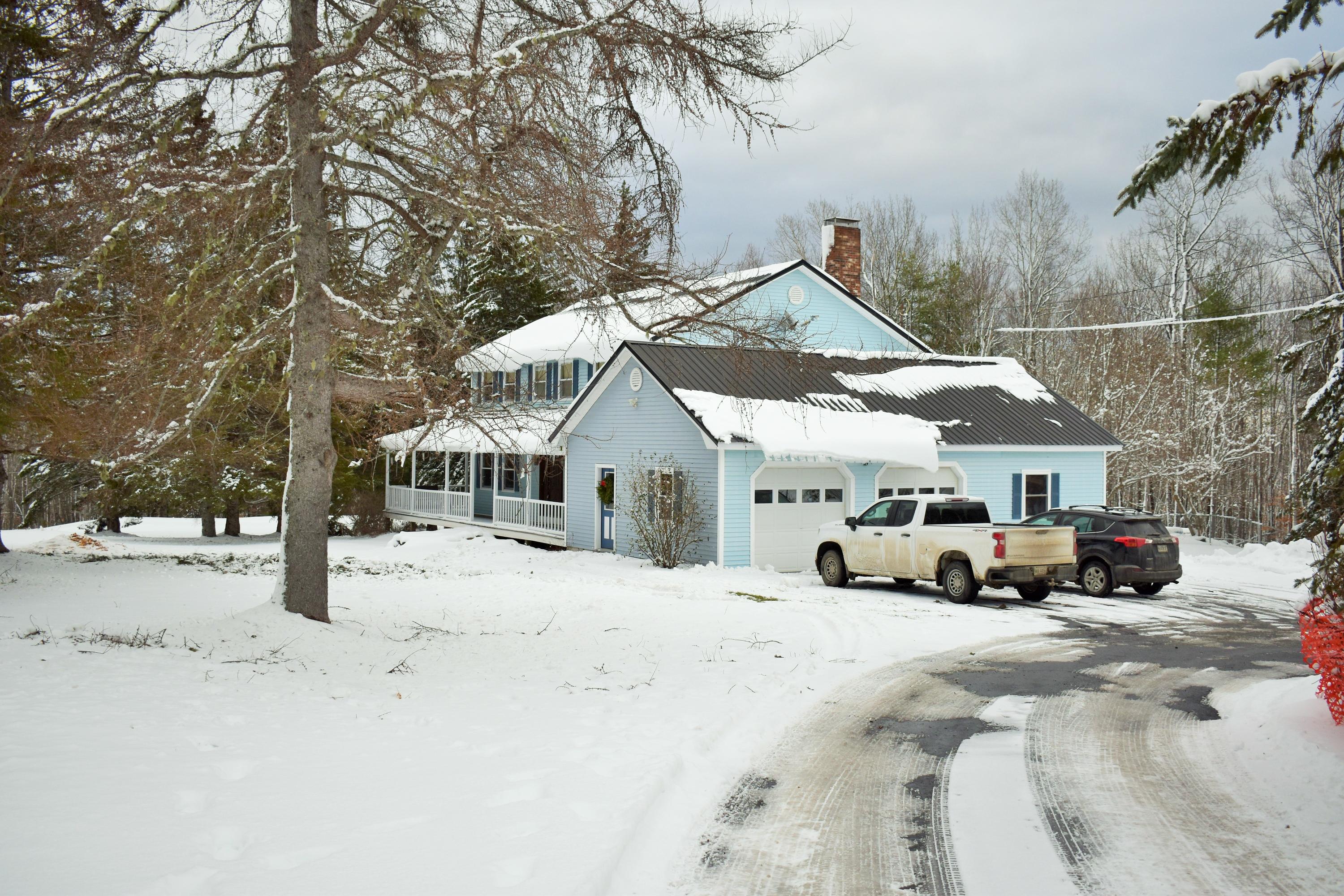 231 Downs Road Sebec, ME 04481 - Photo 9 of 82 9