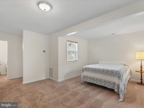 $649,000 | 2 Assawoman Avenue, Ocean View, DE 19970