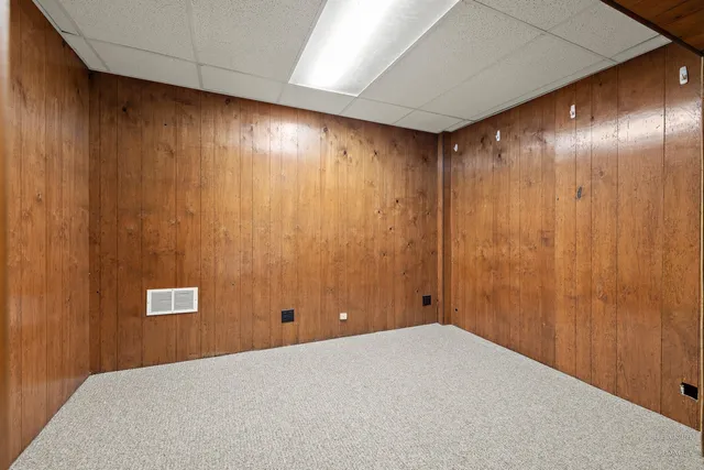 a view of empty room