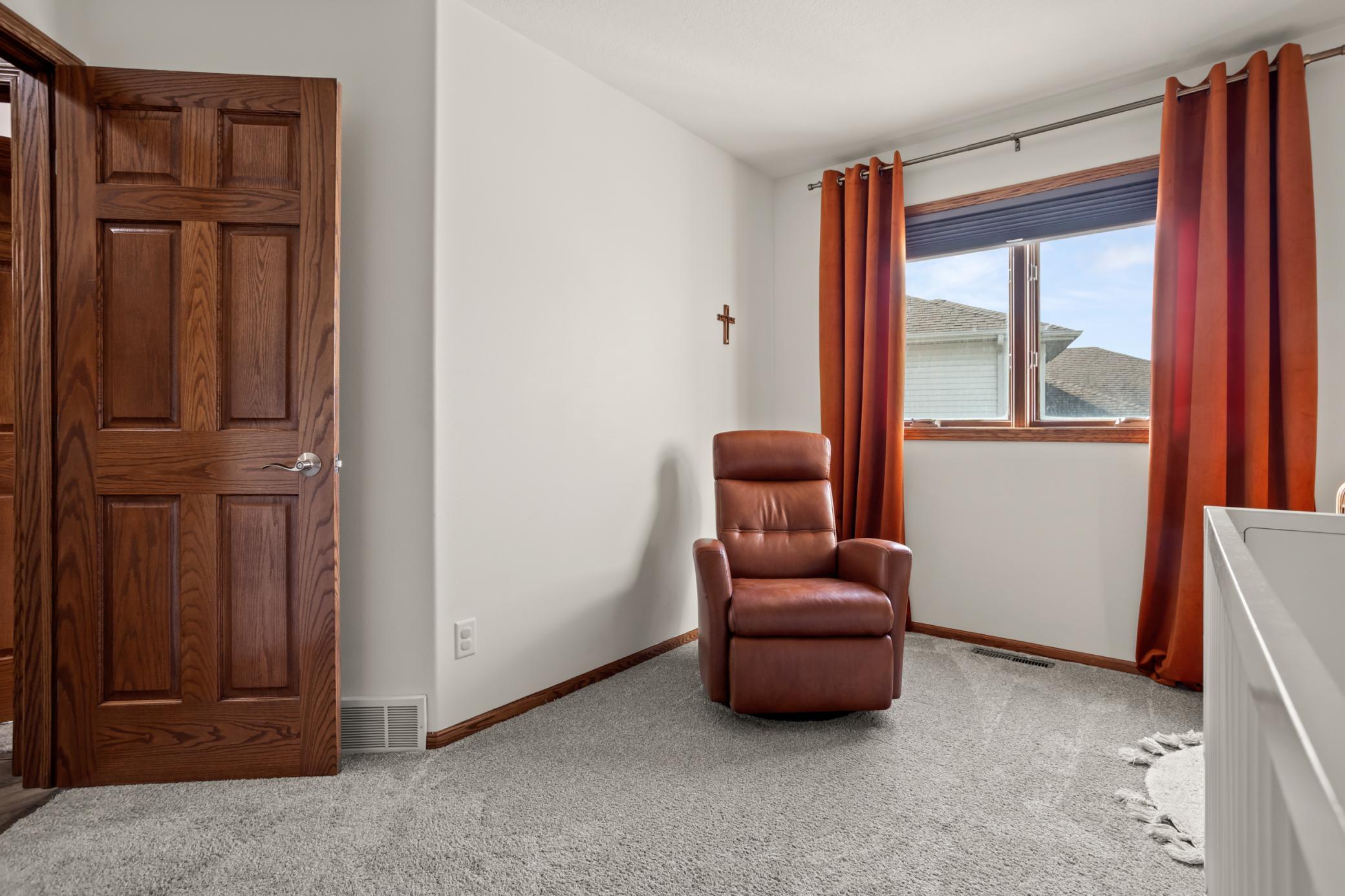 4512 44th Street South Fargo, ND 58104 - Photo 17 of 46