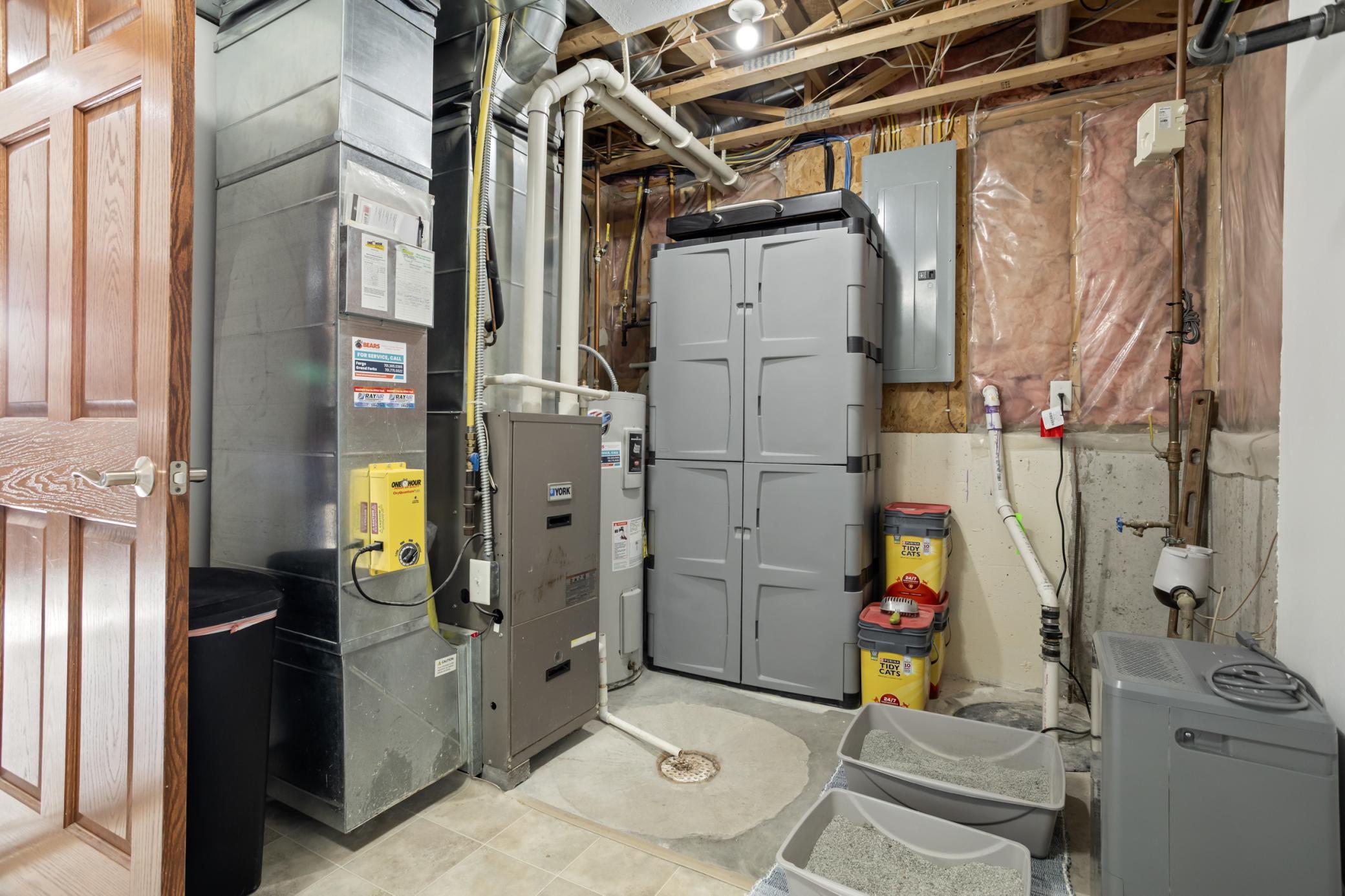 4512 44th Street South Fargo, ND 58104 - Photo 22 of 46