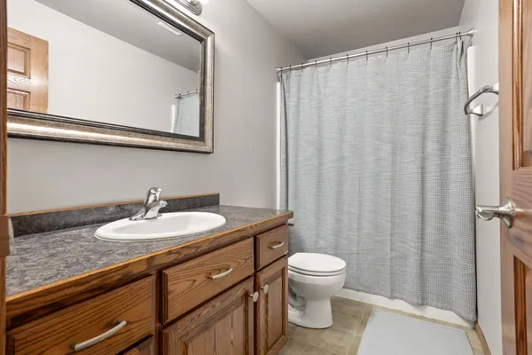 $360,000 | 4512 44th Street South, Fargo, ND 58104