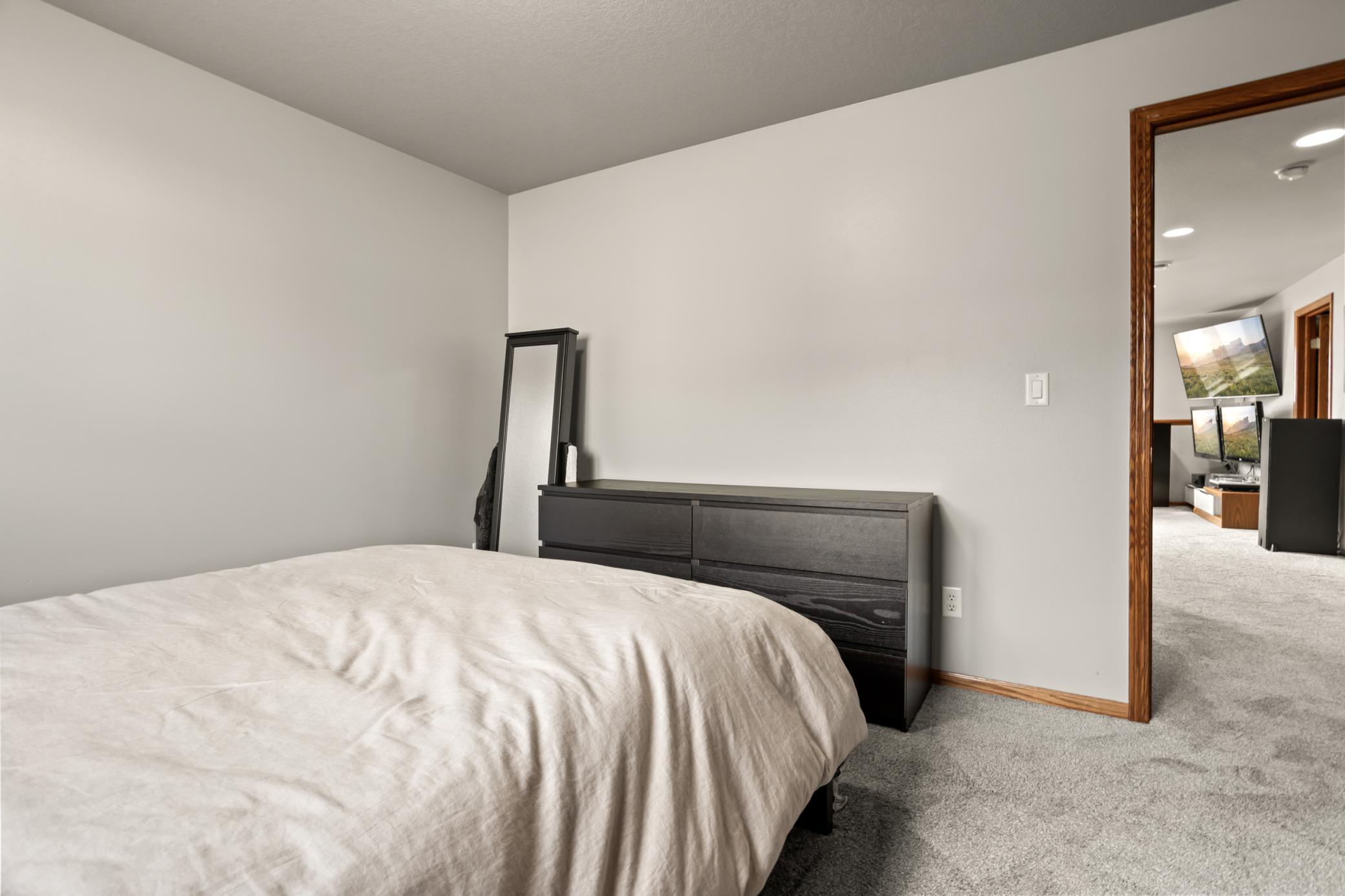 4512 44th Street South Fargo, ND 58104 - Photo 28 of 46