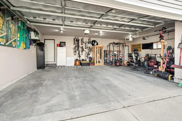 $360,000 | 4512 44th Street South, Fargo, ND 58104