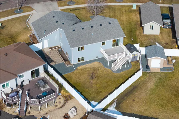 $360,000 | 4512 44th Street South, Fargo, ND 58104