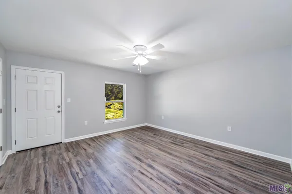 $123,000 | 1300 Lafourche Drive, Unit 303, Thibodaux, LA 70301