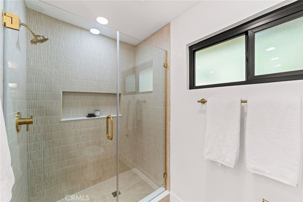 225 Summit Road La Verne, CA 91750 - Photo 20 of 32