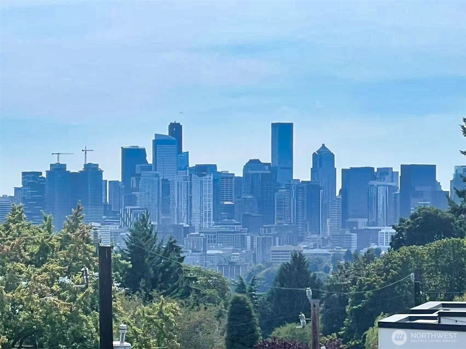 972 North Allen Place Seattle, WA 98103 - Photo 3 of 40 Gallery Image 3