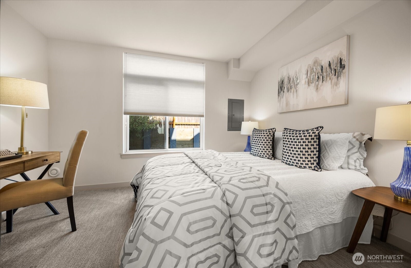 972 North Allen Place Seattle, WA 98103 - Photo 6 of 40 Gallery Image 6