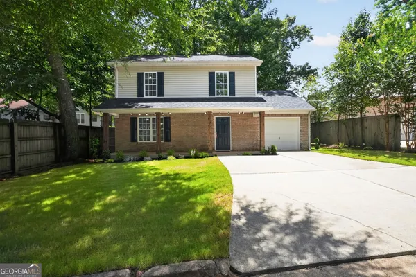 $329,900 | 3380 Salem Cove Way Southeast, Conyers, GA 30013