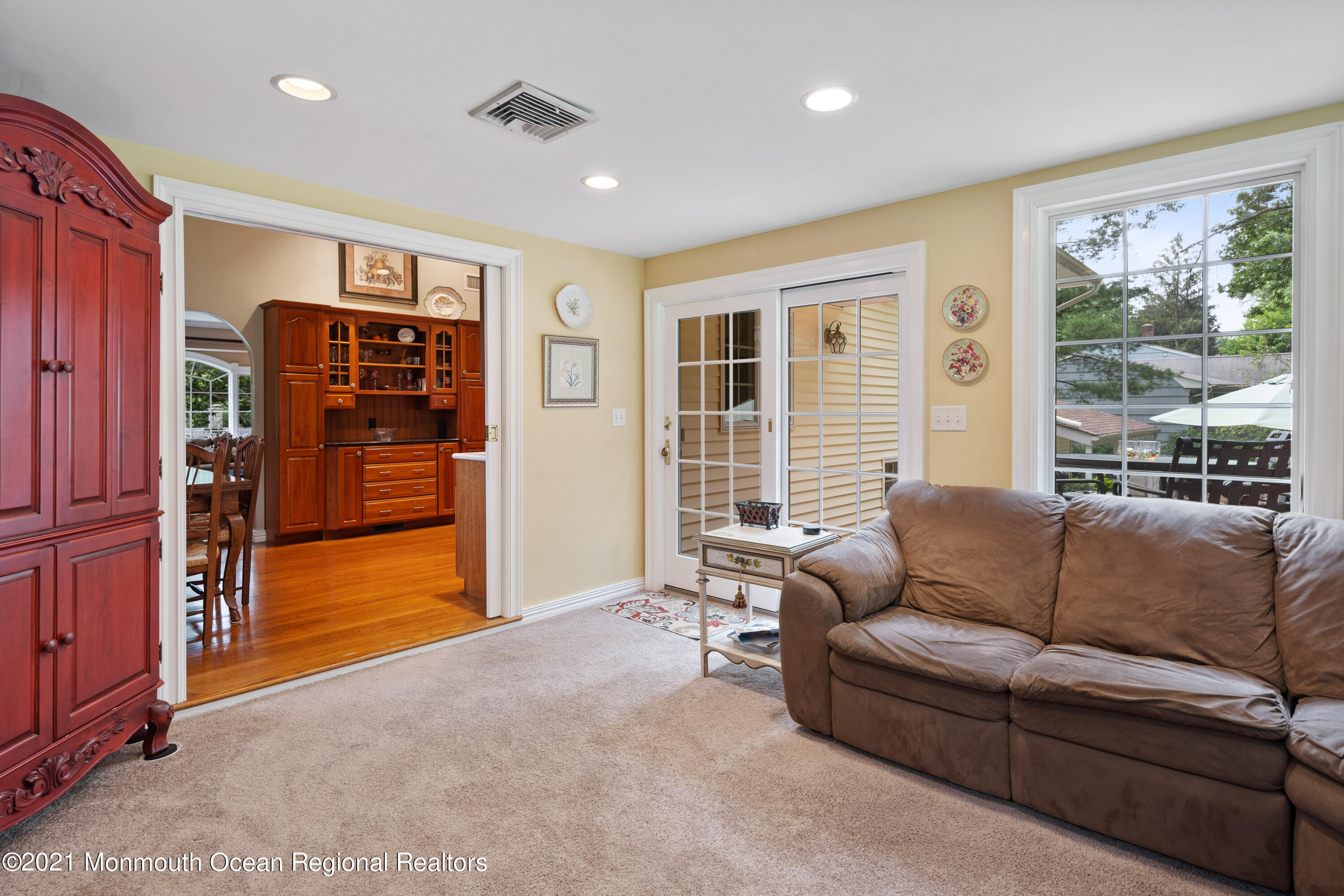 37 Harreton Road Allendale, NJ 07401 - Photo 11 of 42 013.jpg