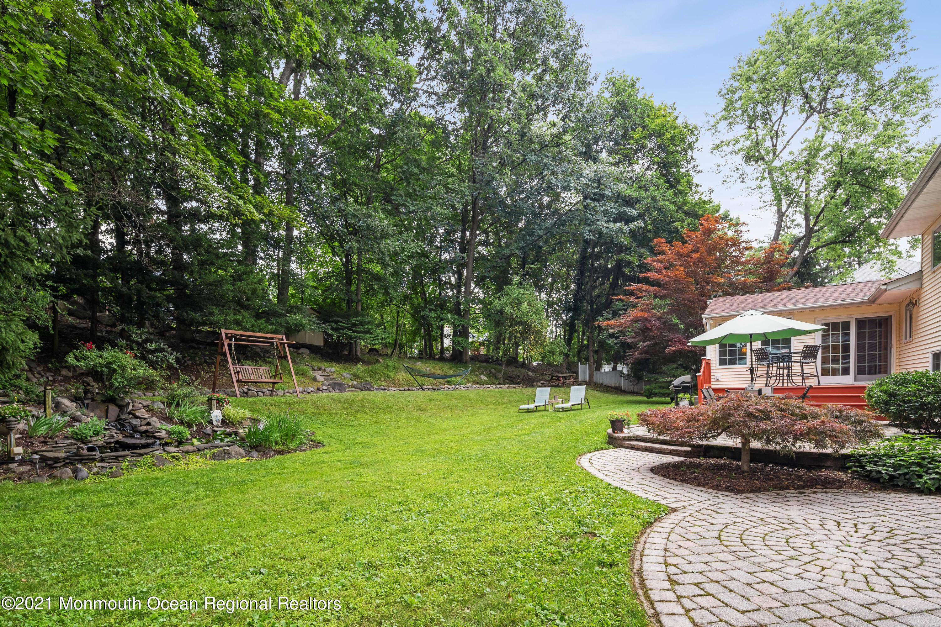 37 Harreton Road Allendale, NJ 07401 - Photo 37 of 42 037.jpg