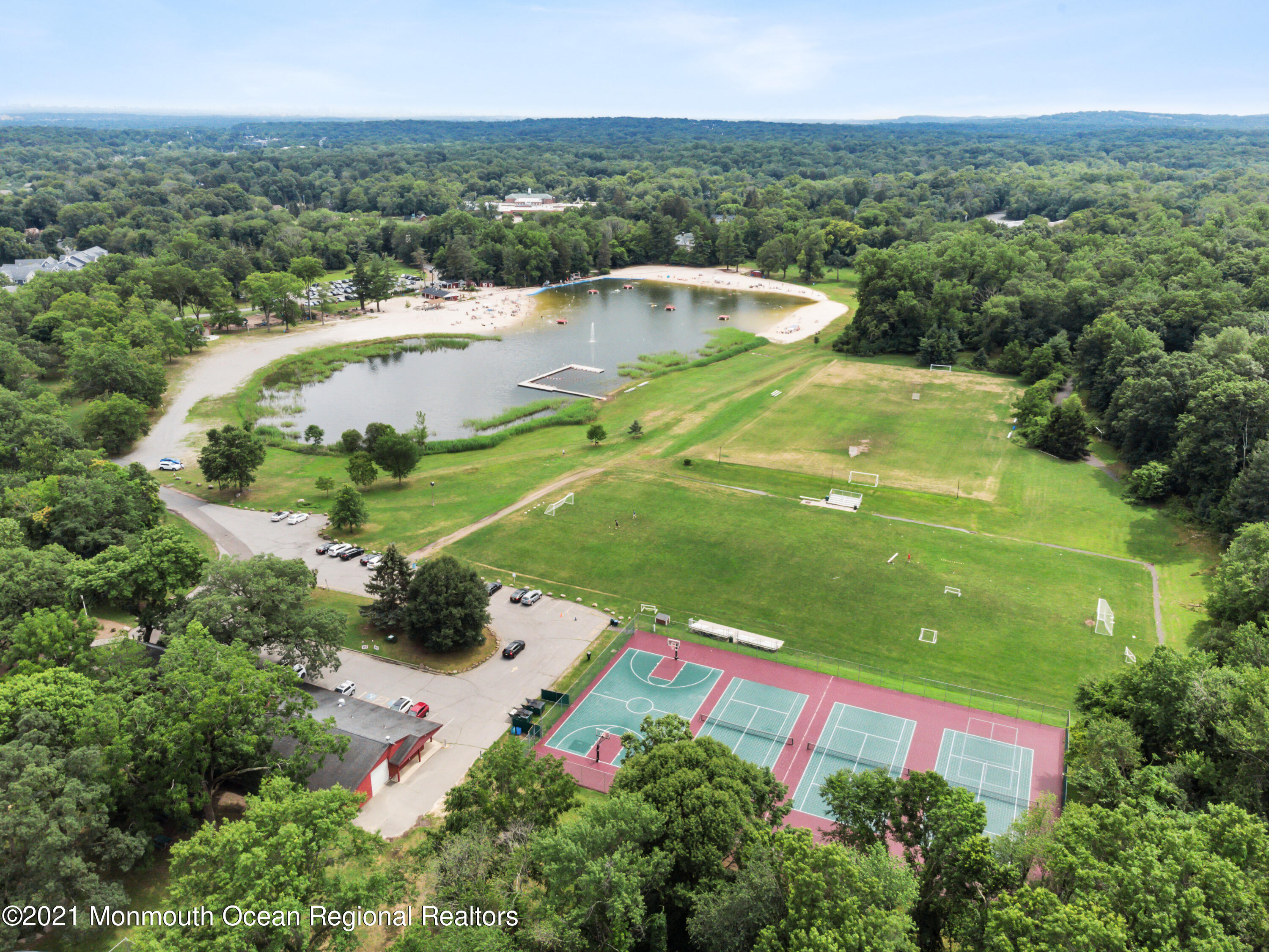 37 Harreton Road Allendale, NJ 07401 - Photo 42 of 42 Crestwood Lake