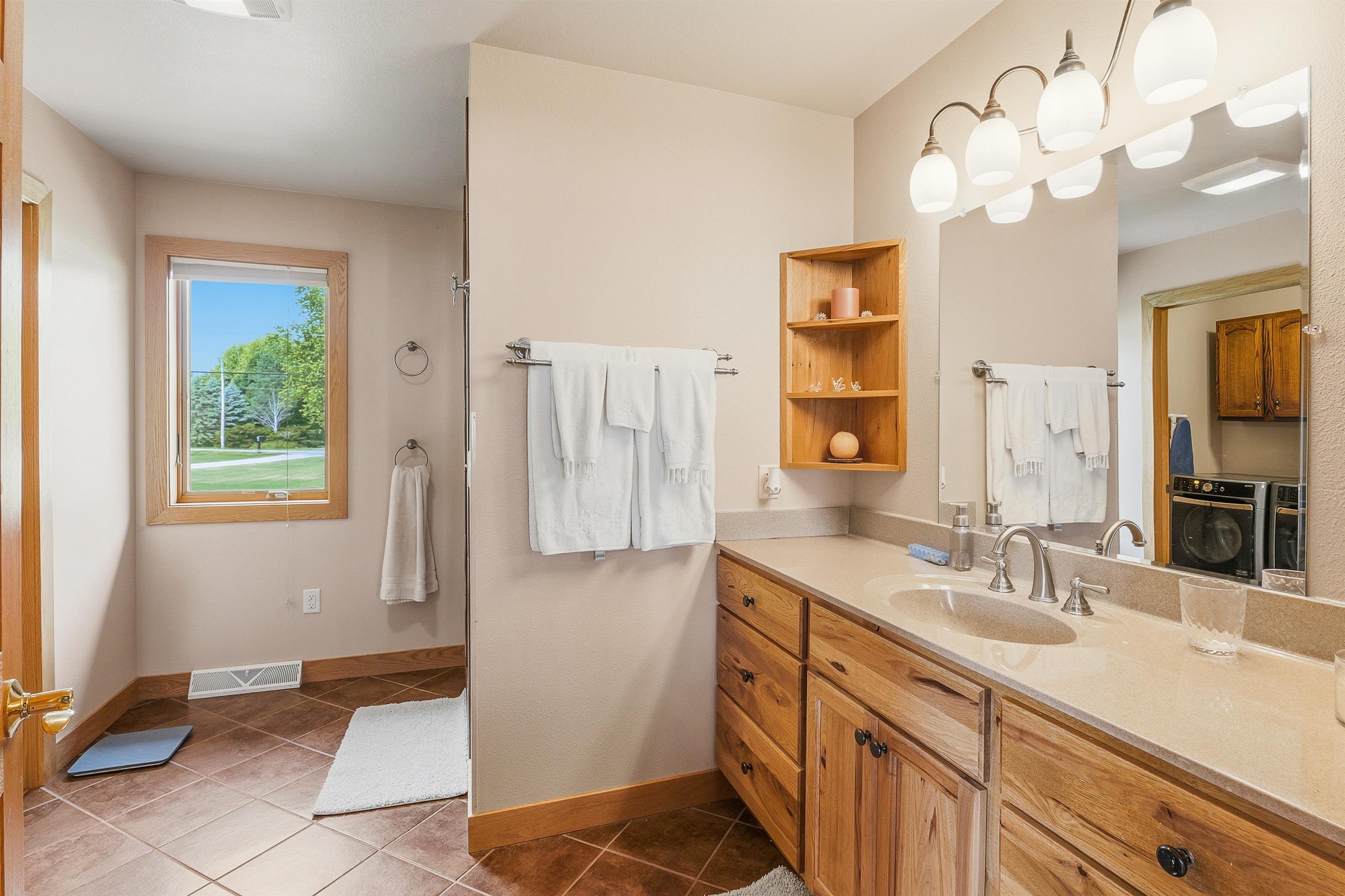 6322 Black Wolf Point Road Oshkosh, WI 54902 - Photo 17 of 46