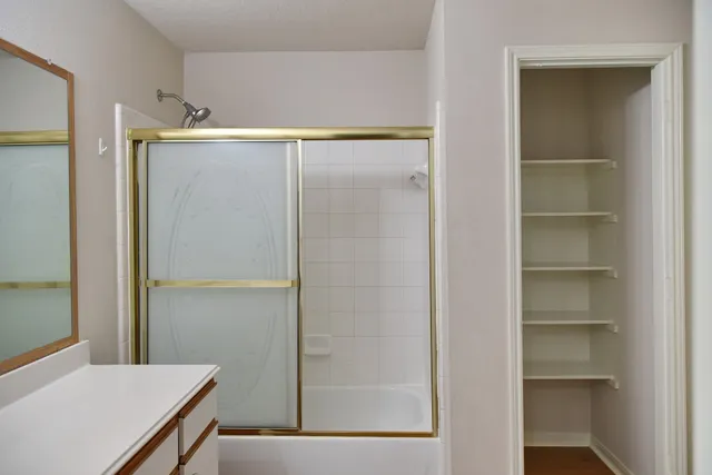 $2,300 | 1106 Mossy Branch Street, Houston, TX 77073