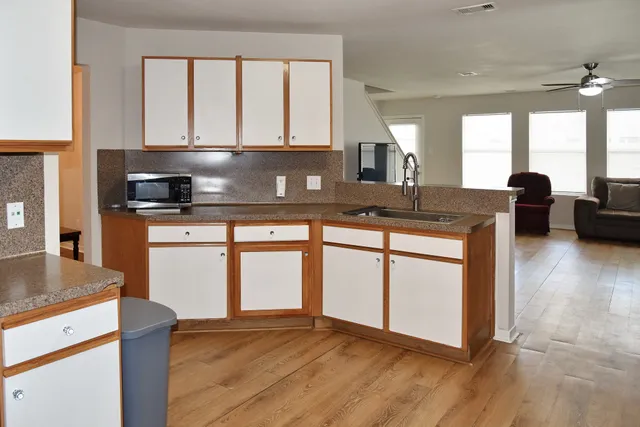 $2,300 | 1106 Mossy Branch Street, Houston, TX 77073