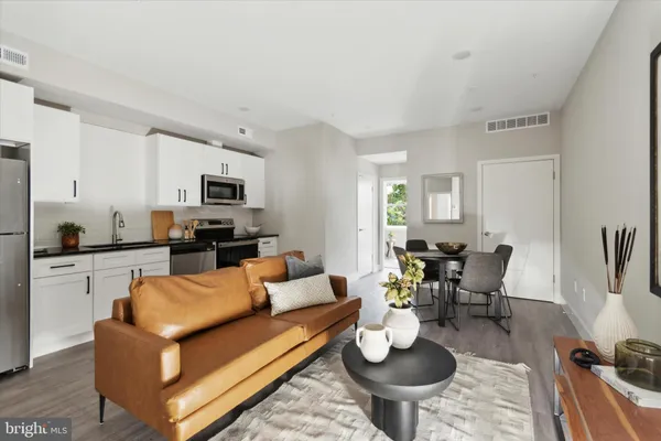 $1,500 | 1706 North 22nd Street, Unit 2, Philadelphia, PA 19121