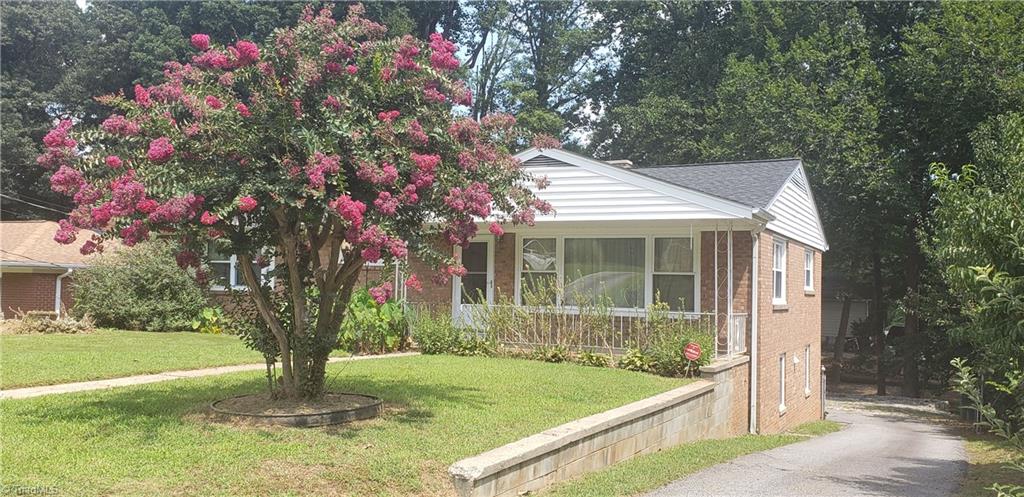 502 Spruce Street High Point, NC 27262 - Photo 3 of 29 Gallery Image 3