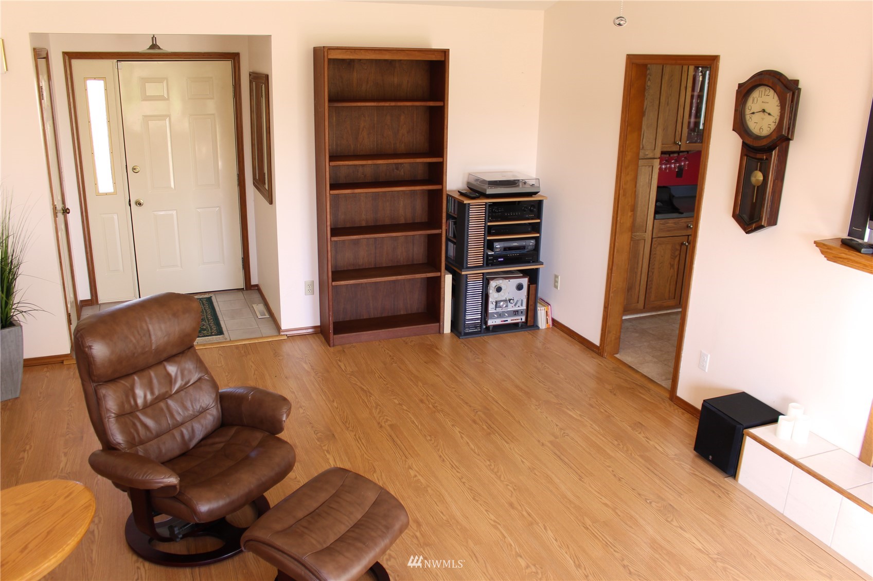 8277 Cowichan Road Blaine, WA 98230 - Photo 11 of 38 Gallery Image 11