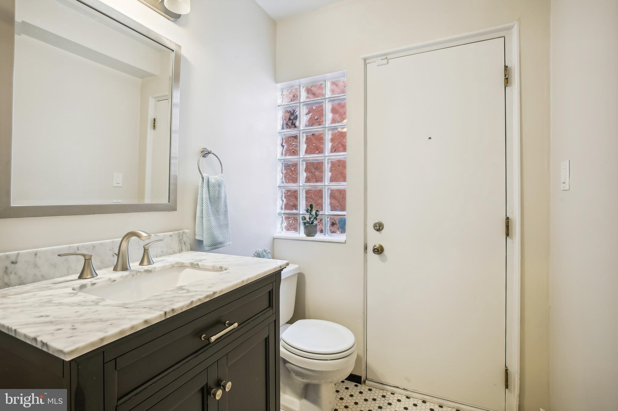 1770 Hobart Street Northwest Washington, DC 20009 - Photo 35 of 44 3rd Full Bath, w/tile shower
