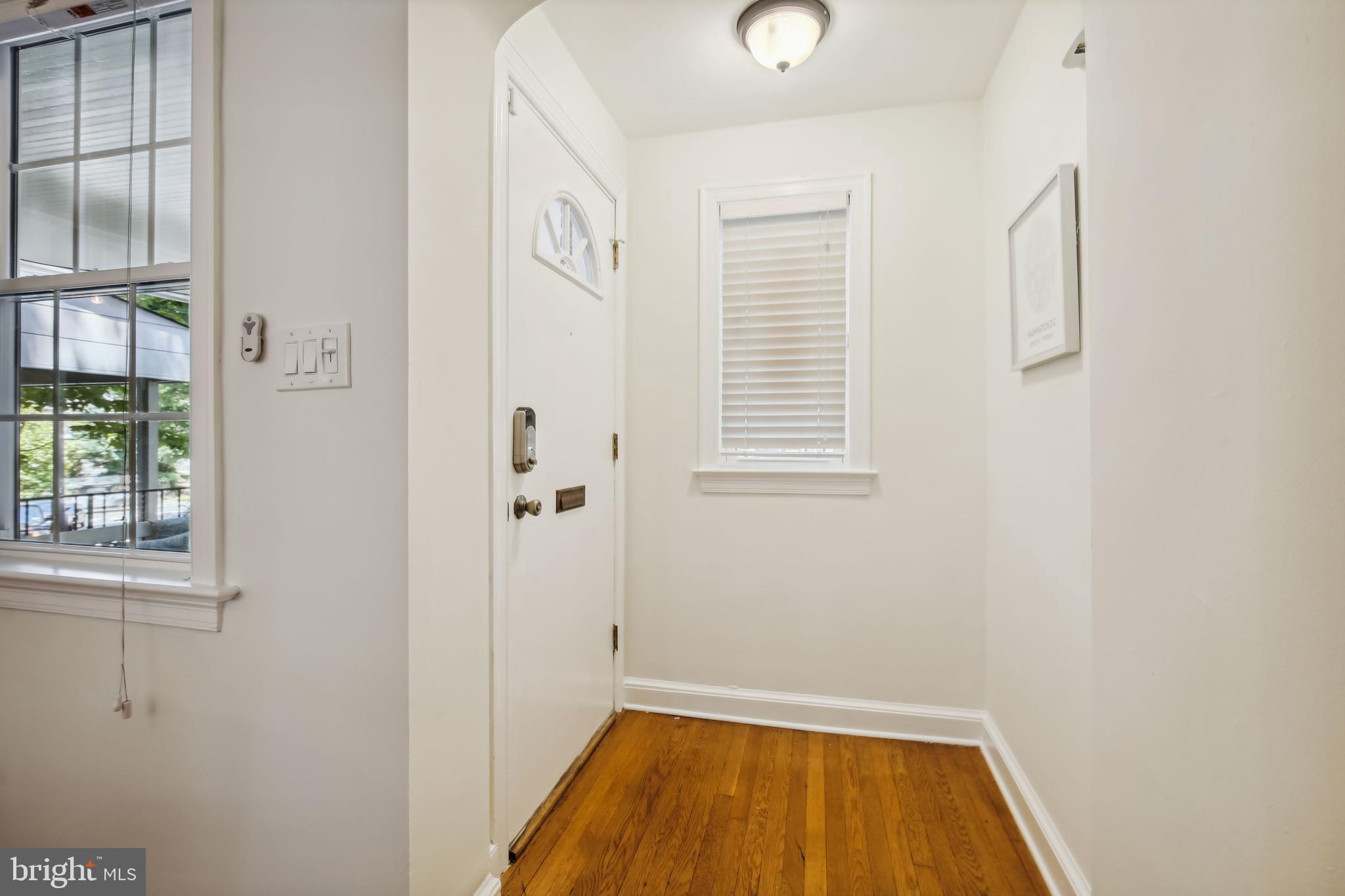 1770 Hobart Street Northwest Washington, DC 20009 - Photo 6 of 44 Inviting front entry foyer