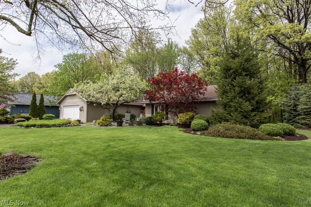 10726 Gate Post Road Strongsville, OH 44149 - Photo 2 of 35 Gallery Image 2
