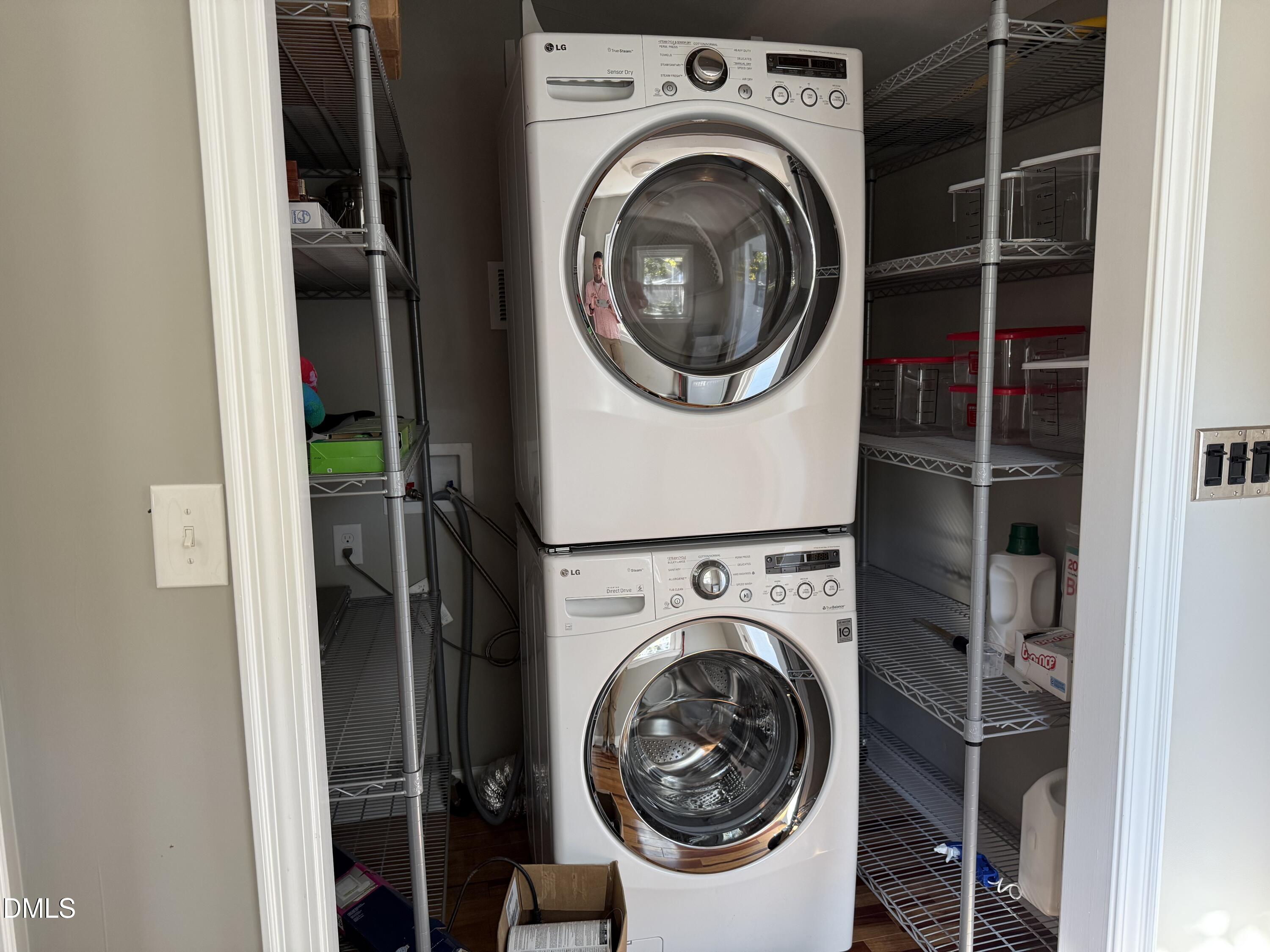 545 East Lenoir Street Raleigh, NC 27601 - Photo 23 of 28 laundry