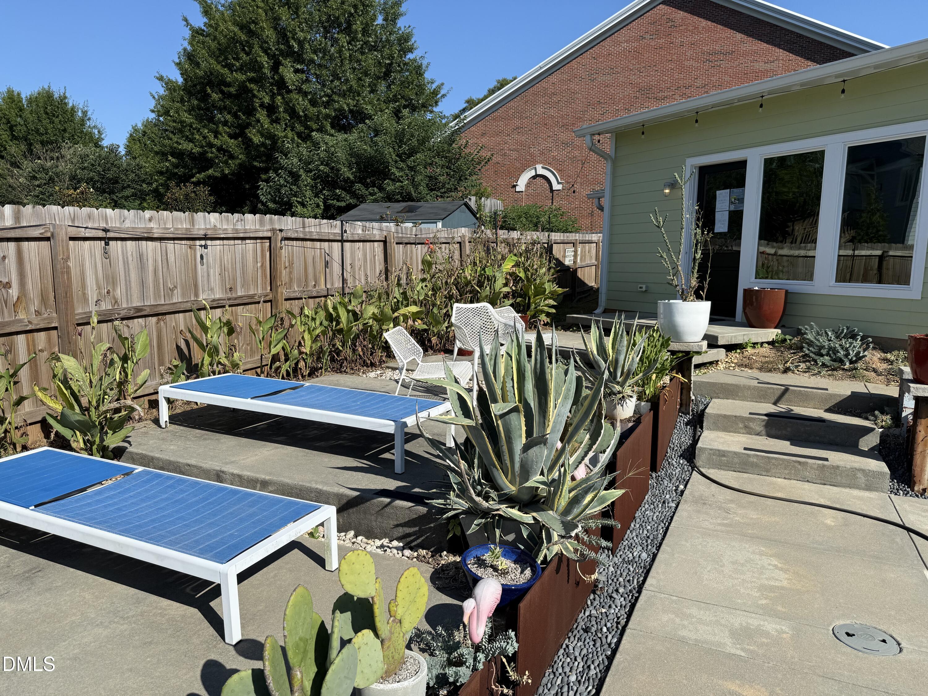 545 East Lenoir Street Raleigh, NC 27601 - Photo 9 of 28 backyard
