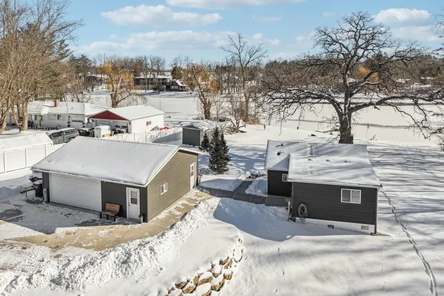 $319,900 | N3704 County Road K, Jefferson, WI 53549