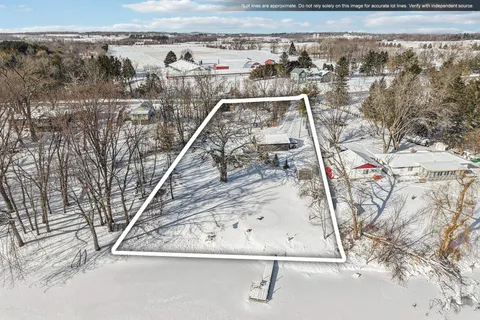 $319,900 | N3704 County Road K, Jefferson, WI 53549