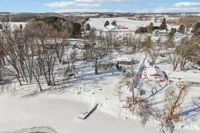 $319,900 | N3704 County Road K, Jefferson, WI 53549