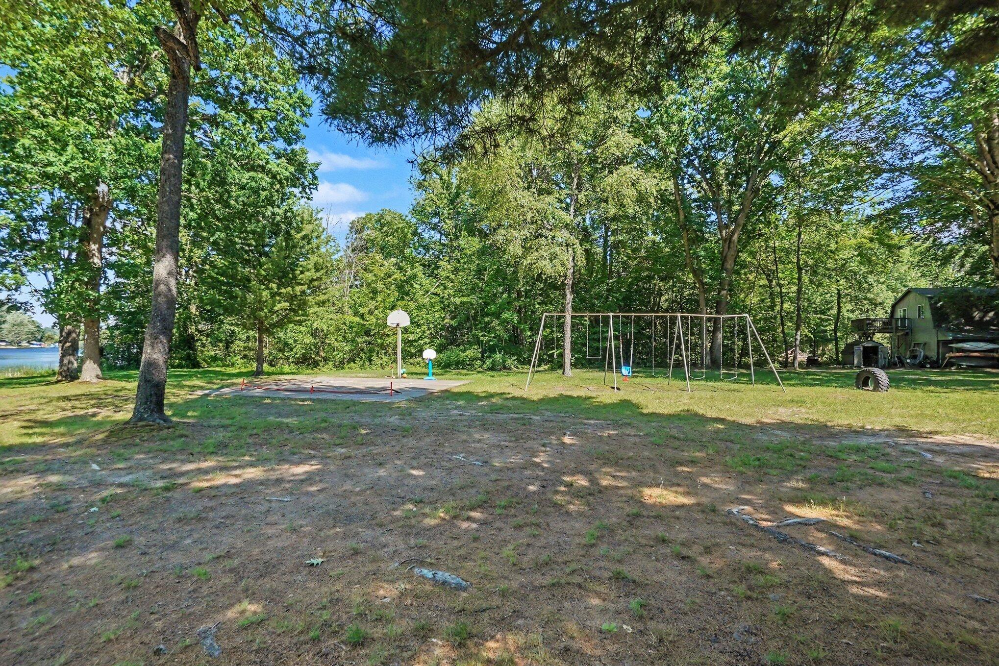 974 South Logan Hesperia, MI 49421 - Photo 25 of 31 027_file_5670