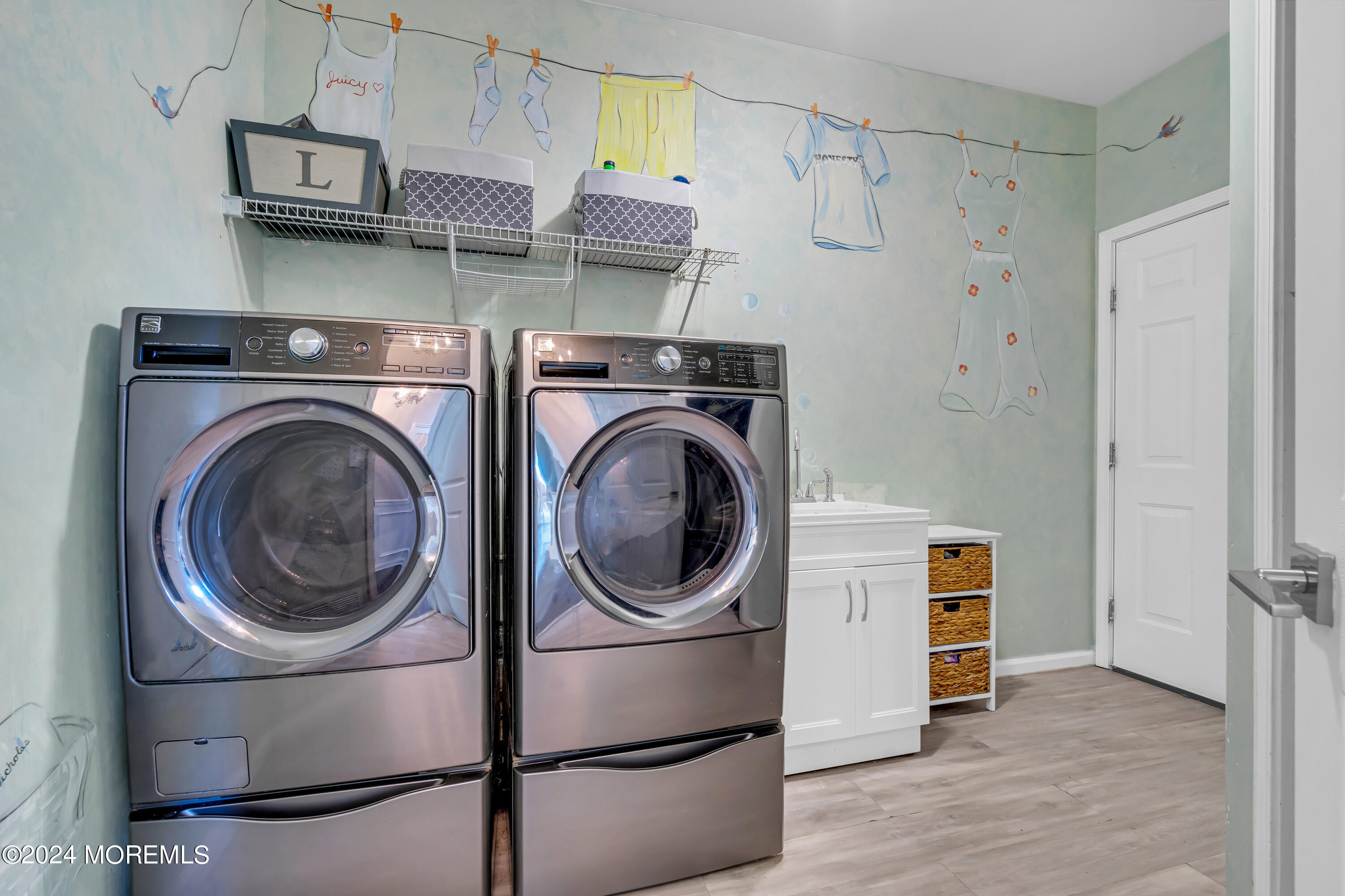 22 Cedar Knoll Road Jackson, NJ 08527 - Photo 36 of 76 a utility room with dryer and washer