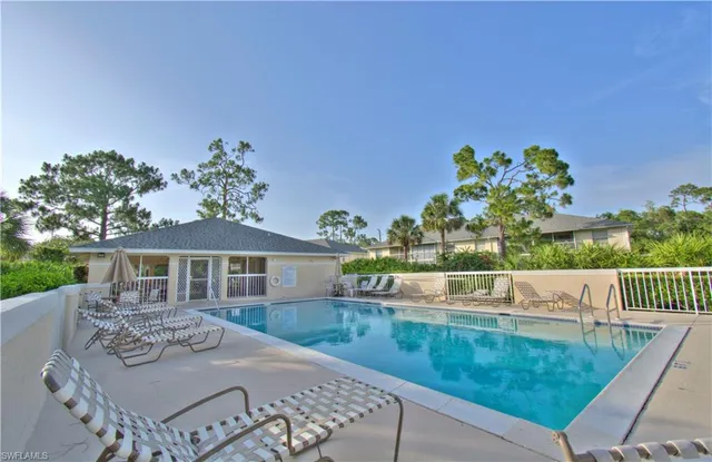 $2,250 | 776 Landover Circle, Unit 101, Naples, FL 34104