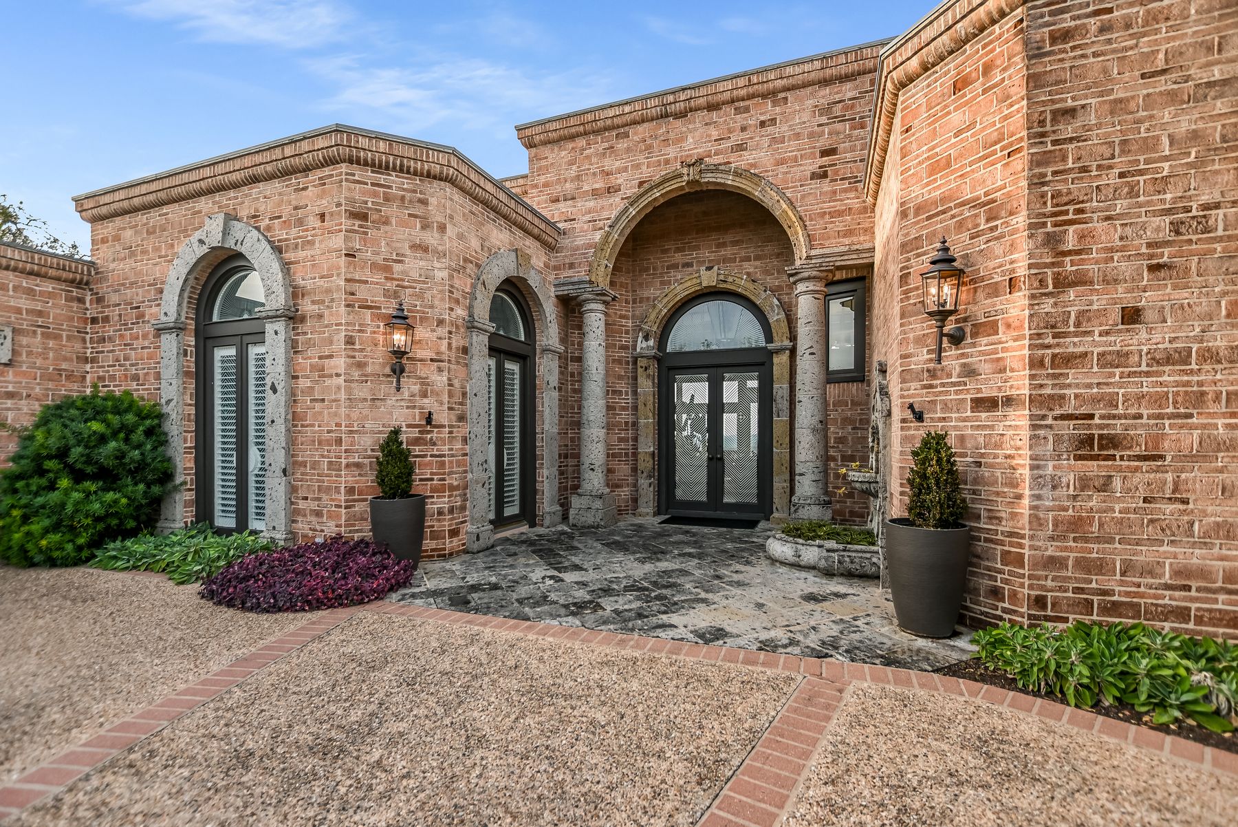 78 Pascal Lane Austin, TX 78746 - Photo 4 of 20 Iconic brick home on Pascal Lane