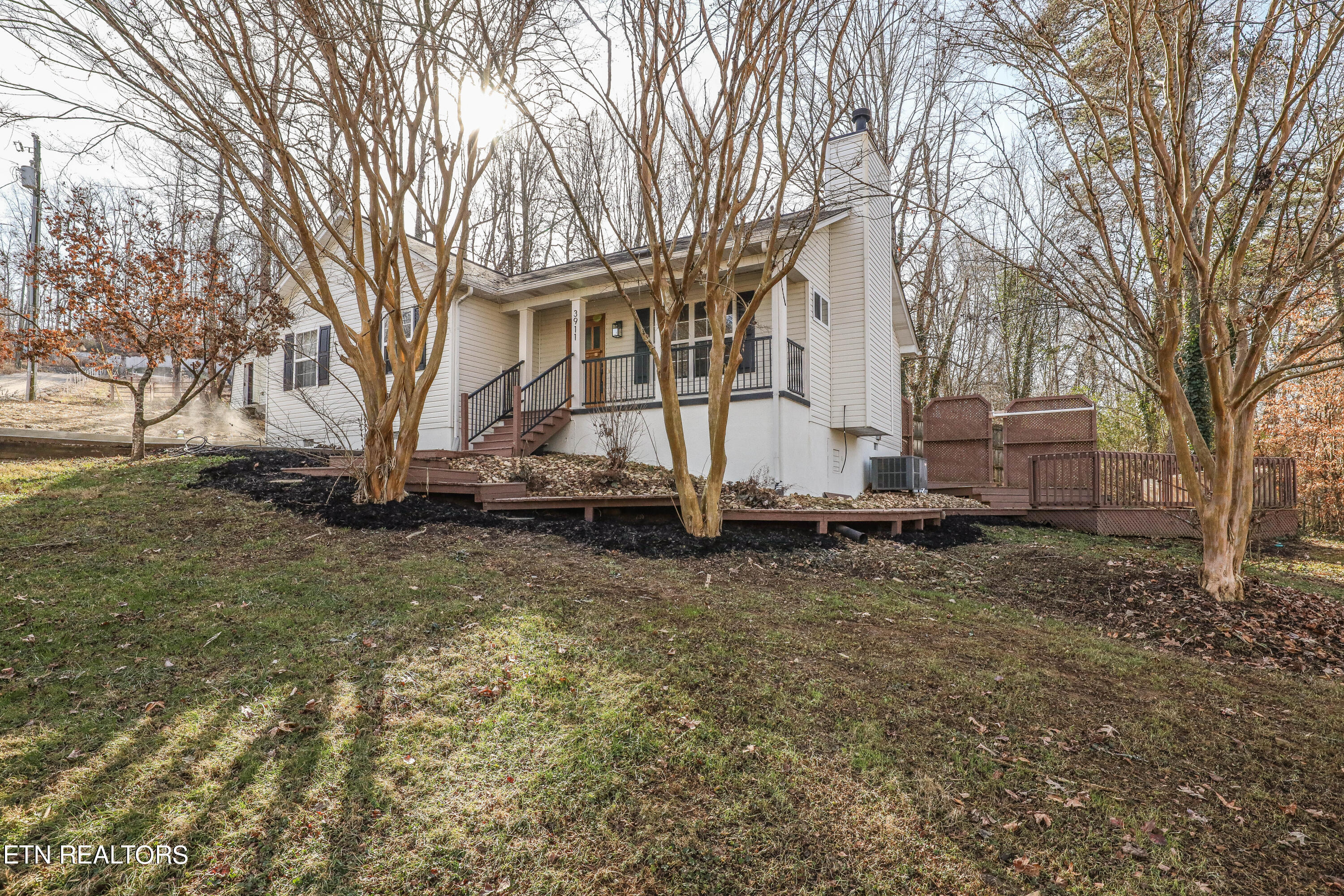 3911 Freels Road Friendsville, TN 37737 - Photo 2 of 53 3E6A9588