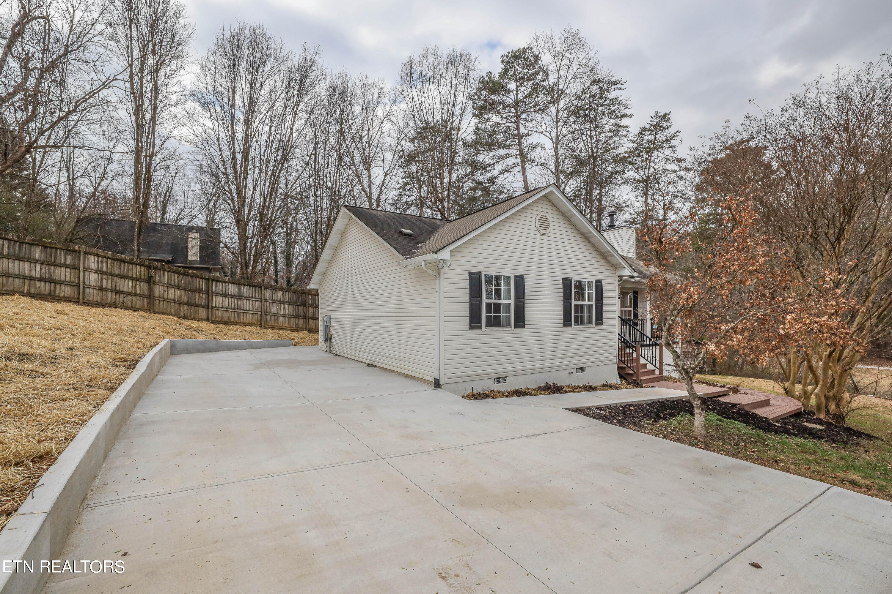 3911 Freels Road Friendsville, TN 37737 - Photo 9 of 53 3E6A9687