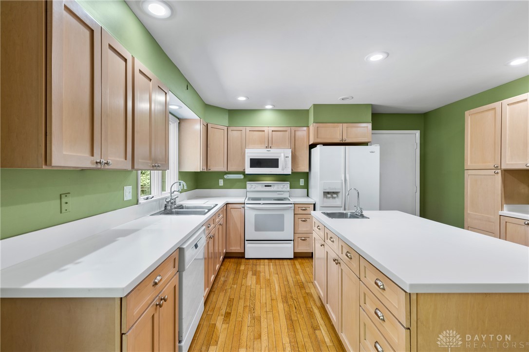 3602 Lucas Road Blanchester, OH 45107 - Photo 7 of 54