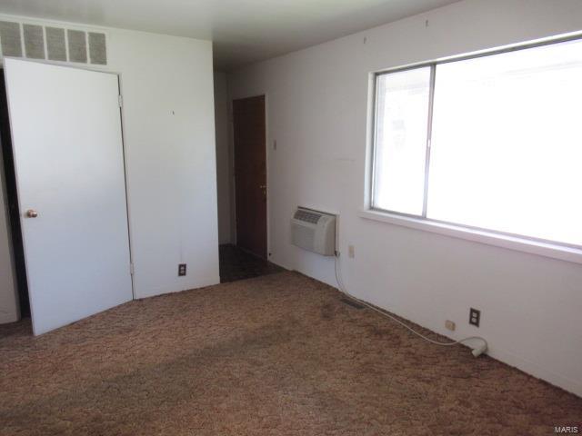 2202 Lucas And Hunt Road St. Louis, MO 63121 - Photo 9 of 12 Gallery Image 9