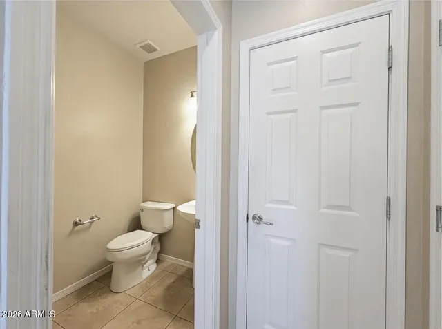 $1,925 | 16051 North 19th Drive, Phoenix, AZ 85023