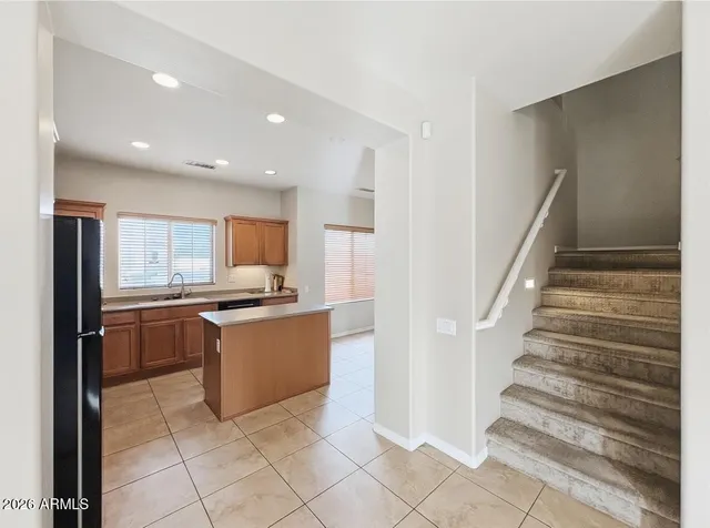 $1,925 | 16051 North 19th Drive, Phoenix, AZ 85023