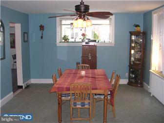126 Copley Road Upper Darby, PA 19082 - Photo 4 of 12 Dining Room